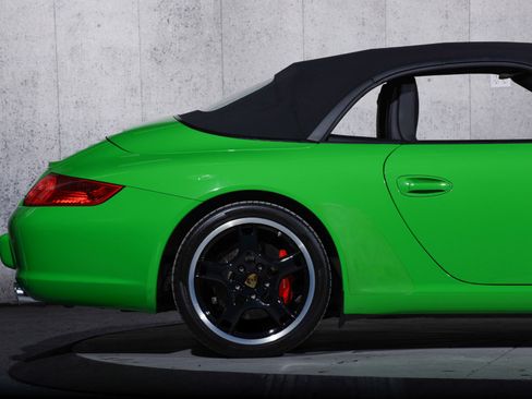 Used 2008 Porsche 911 Carrera S image 28