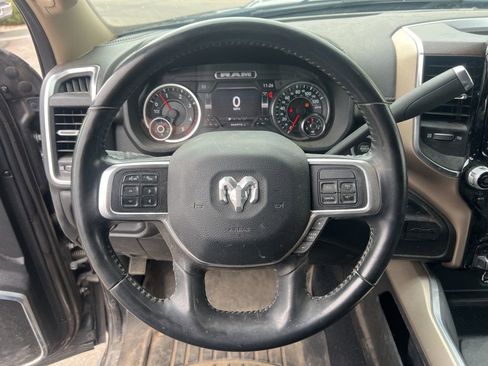 Used 2022 RAM 2500 Laramie AWD/4WD image 10