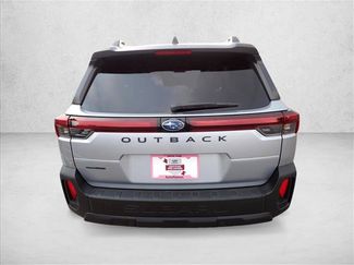 Used 2026 Subaru Outback Limited AWD/4WD video 3