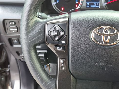 Used 2019 Toyota 4Runner TRD Off-Road Premium AWD/4WD image 20