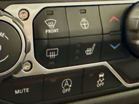 New 2026 Jeep Gladiator Mojave AWD/4WD image 19