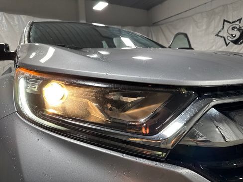 Used 2018 Honda CR-V LX image 34