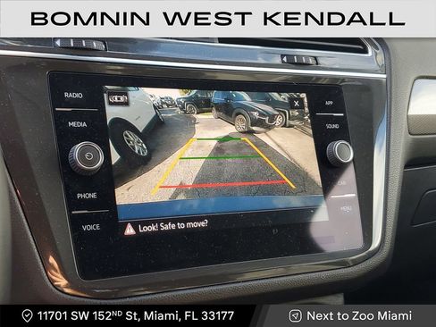 Used 2022 Volkswagen Tiguan SE image 25