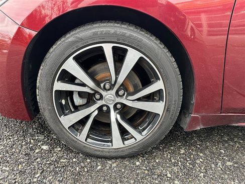 Used 2017 Nissan Maxima 3.5 S FWD image 13