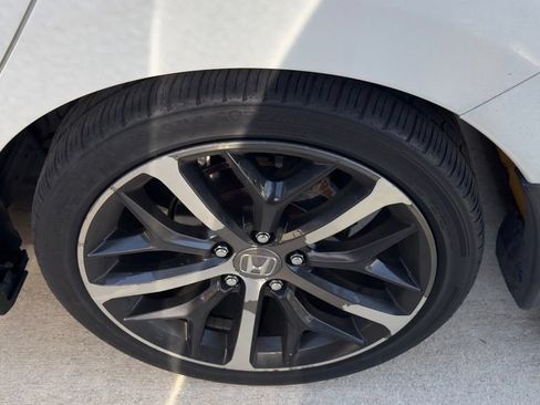 Used 2021 Honda Civic Sport image 10