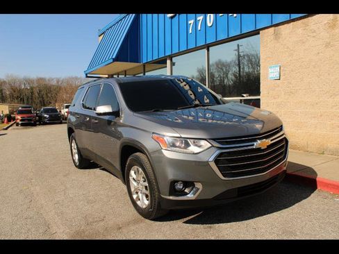 Used 2020 Chevrolet Traverse LT w/ LPO, Cargo Package image 1