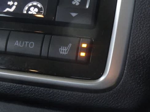 Used 2023 Subaru Ascent Limited AWD/4WD image 15