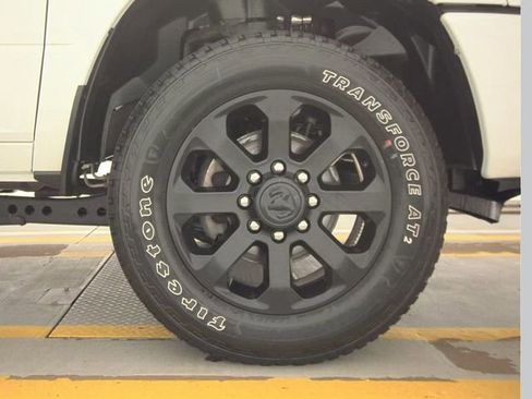 Used 2024 RAM 2500 Big Horn w/ Night Edition AWD/4WD image 20