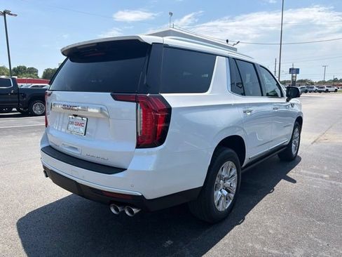 Used 2023 GMC Yukon Denali AWD/4WD image 6