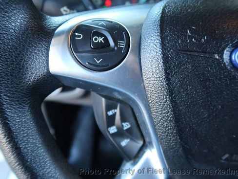 Used 2022 Ford Transit Connect XL image 32