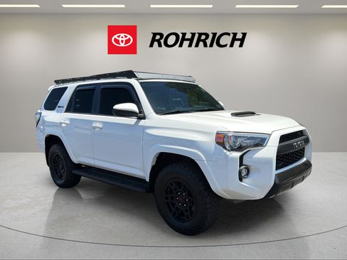 Used 2019 Toyota 4Runner TRD Pro AWD/4WD image 4