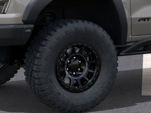 New 2026 GMC Canyon AT4X w/ AT4X AEV Edition AWD/4WD image 33