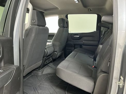 Used 2021 Chevrolet Silverado 1500 Custom Trail Boss w/ LPO, Dark Essentials Package AWD/4WD image 19