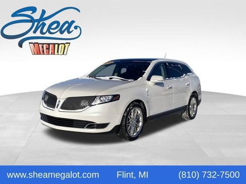 Used 2014 Lincoln MKT AWD w/ Equipment Group 201A image 1