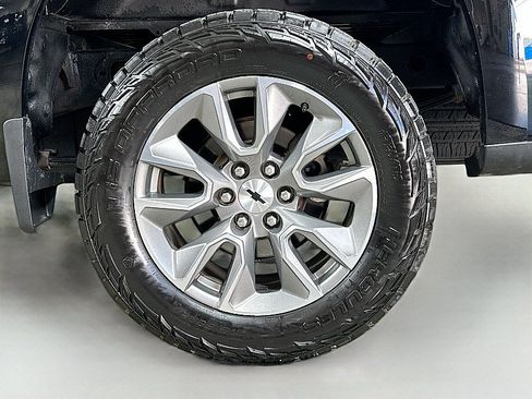 Used 2019 Chevrolet Silverado 1500 RST w/ All-Star Edition AWD/4WD image 29