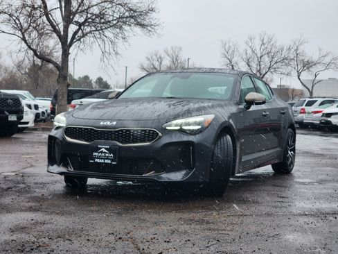 Used 2022 Kia Stinger GT-Line image 4