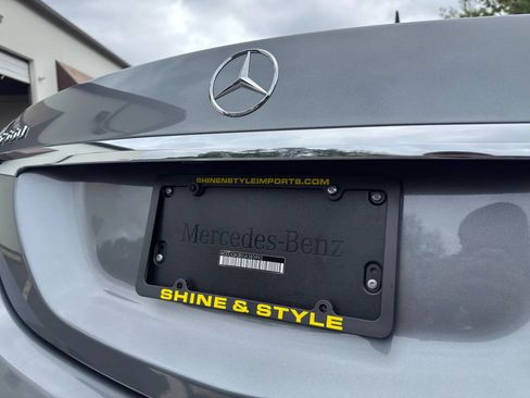 Used 2018 Mercedes-Benz S 560 4MATIC Sedan image 5