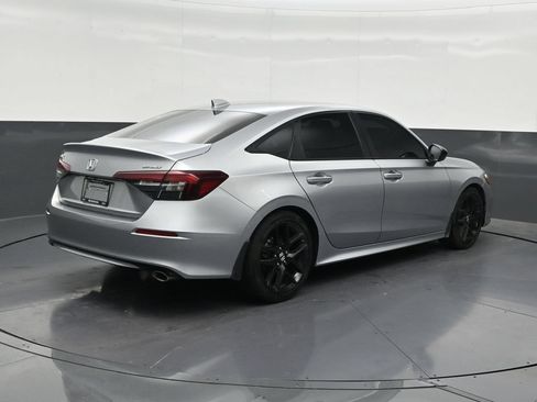 Used 2025 Honda Civic Sport image 5