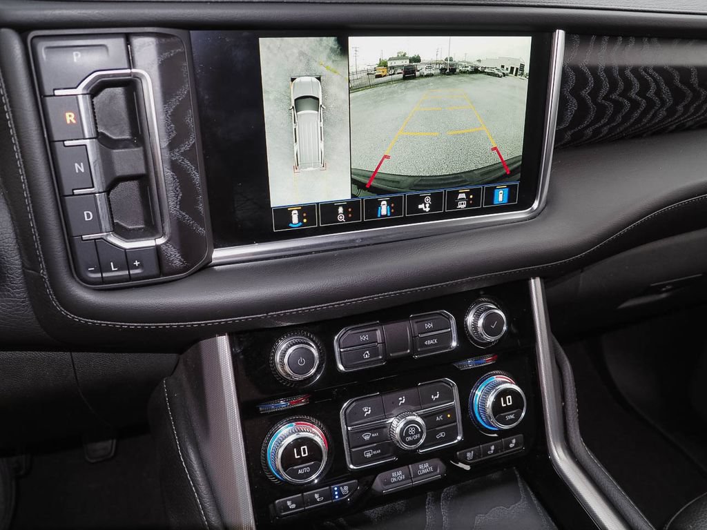 Used 2022 GMC Yukon Denali AWD/4WD image 14