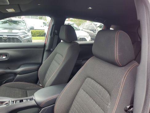 Used 2023 Honda HR-V Sport image 17