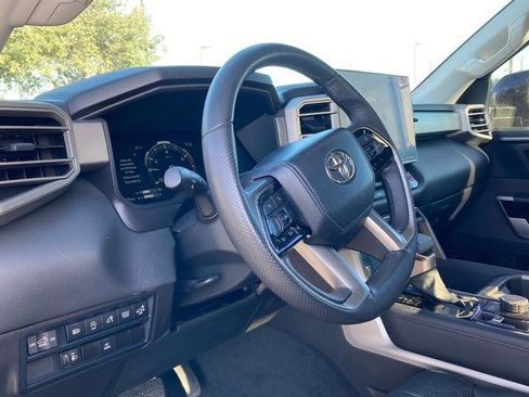 Used 2024 Toyota Tundra Limited image 8