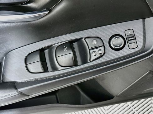 Used 2023 Nissan Sentra SV FWD image 15