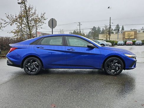 New 2026 Hyundai Elantra Sport image 8