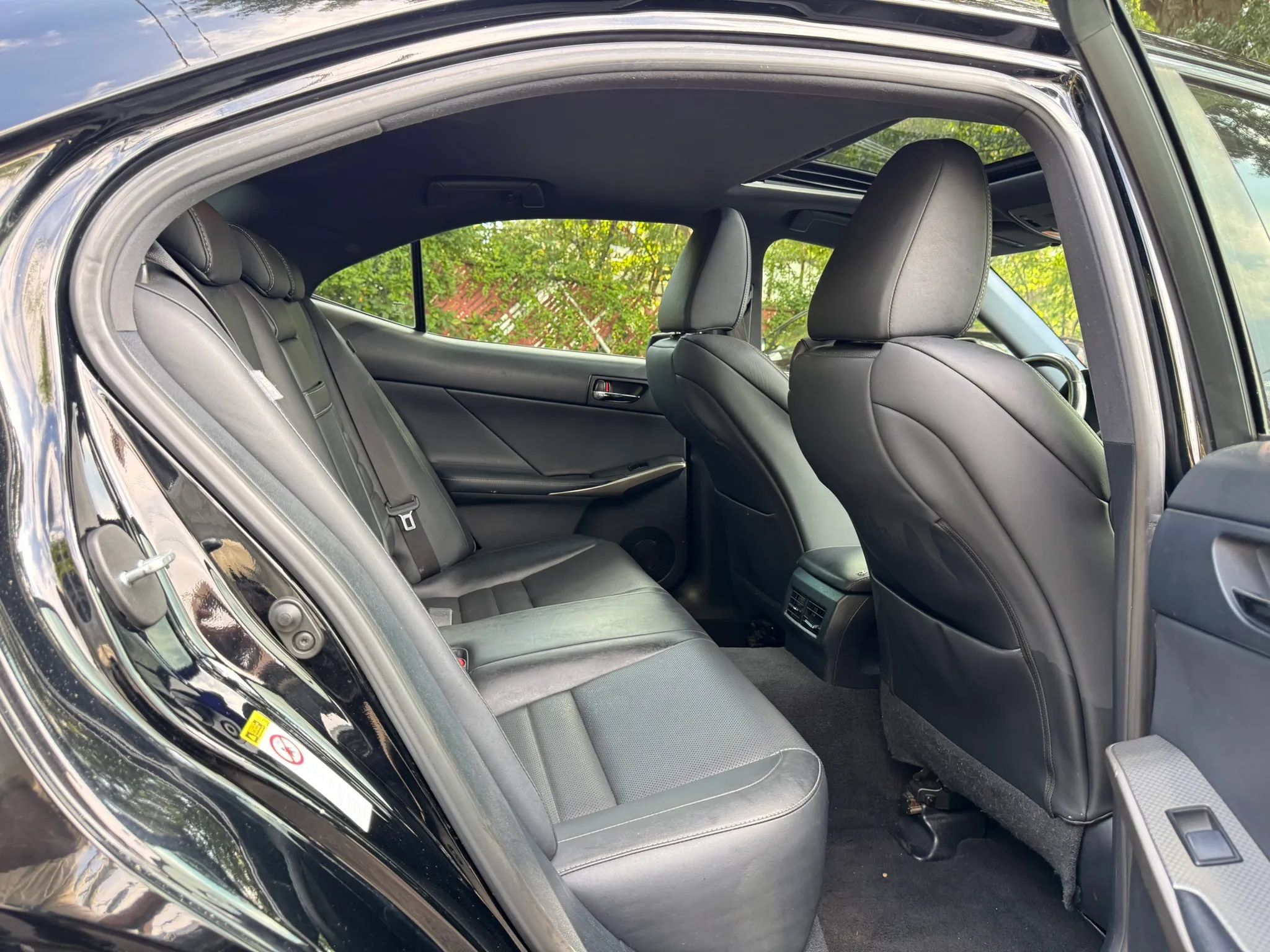 Used 2015 Lexus IS 350 w/ F-Sport Package RWD image 31