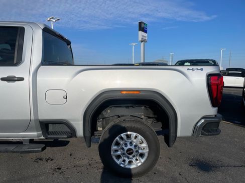 Used 2023 GMC Sierra 2500 Pro w/ Convenience Package image 32