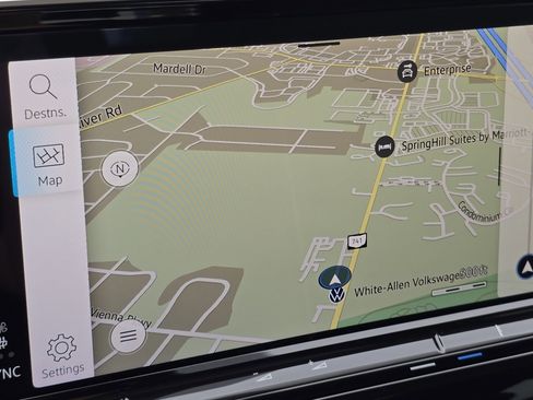 Used 2025 Volkswagen Atlas SEL Premium R-Line image 4