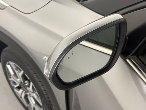 Used 2022 Kia Seltos EX image 13