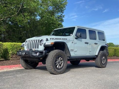 Used 2023 Jeep Wrangler Unlimited Rubicon 392 AWD/4WD image 10