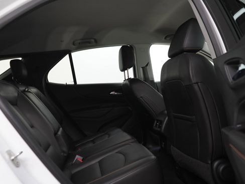 Used 2020 Chevrolet Equinox Premier w/ Premier Redline Edition image 12