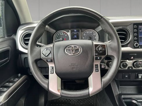 Used 2023 Toyota Tacoma SR5 AWD/4WD image 13