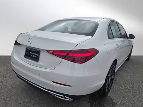 Used 2025 Mercedes-Benz C 300 Sedan image 5