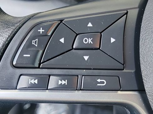 Used 2023 Nissan Sentra SV FWD image 8