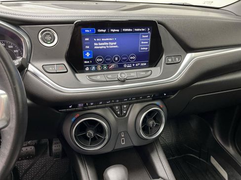 Used 2021 Chevrolet Blazer LT w/ Sound & Technology Package AWD/4WD image 18