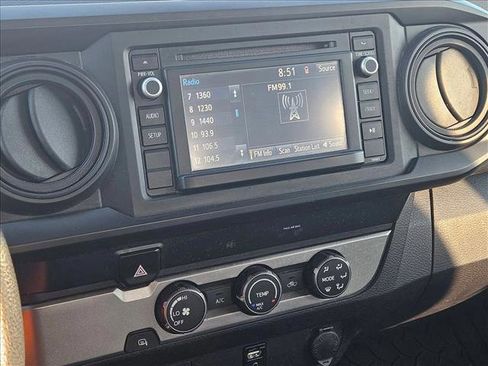 Used 2019 Toyota Tacoma SR image 14