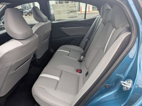 New 2026 Toyota Camry SE w/ Convenience Package image 10
