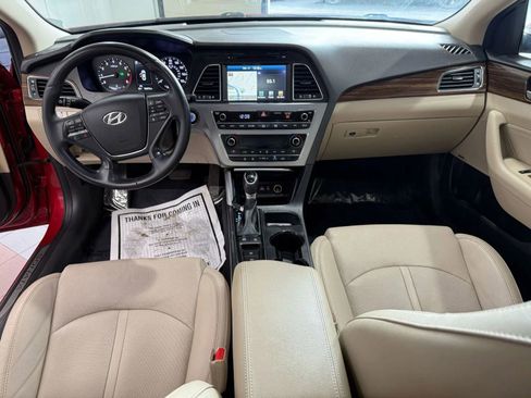 Used 2017 Hyundai Sonata Limited w/ Ultimate Package 04 FWD image 11