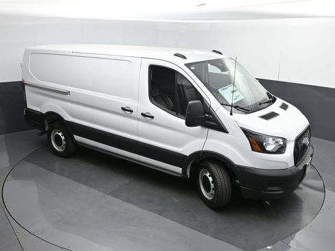 New 2026 Ford Transit 150 Low Roof RWD image 37