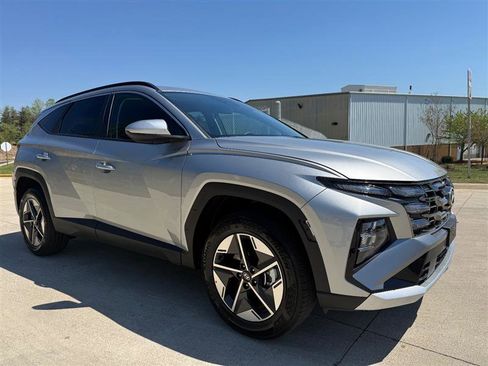 Used 2026 Hyundai Tucson SEL image 3