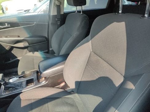 Used 2020 Kia Sorento AWD V6 image 14