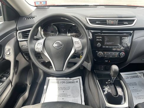 Used 2016 Nissan Rogue S AWD/4WD image 24
