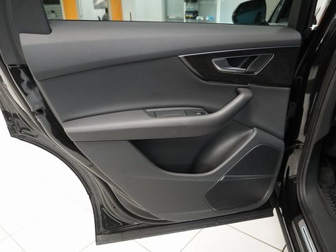 Used 2022 Audi Q7 3.0T Premium Plus image 25