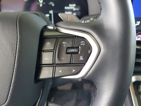 Used 2024 Lexus GX 550 w/ Cold Area Package AWD/4WD image 24