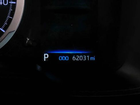 Used 2020 Toyota Corolla SE FWD image 19