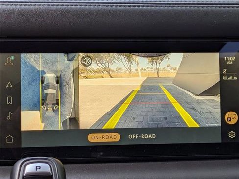 Used 2023 Land Rover Defender 90 S image 11