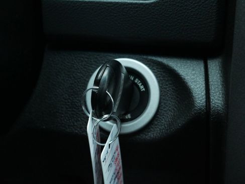 Used 2019 RAM 1500 Tradesman w/ Tradesman SXT Package image 8