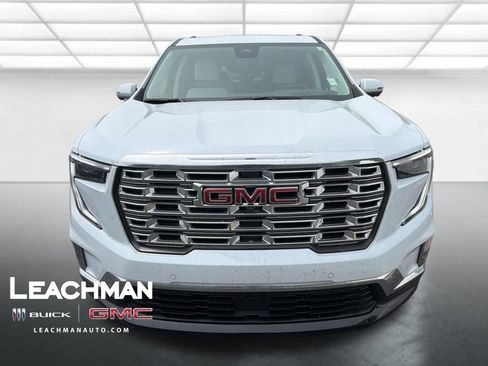 Certified 2026 GMC Acadia Denali w/ Super Cruise Package FWD image 10